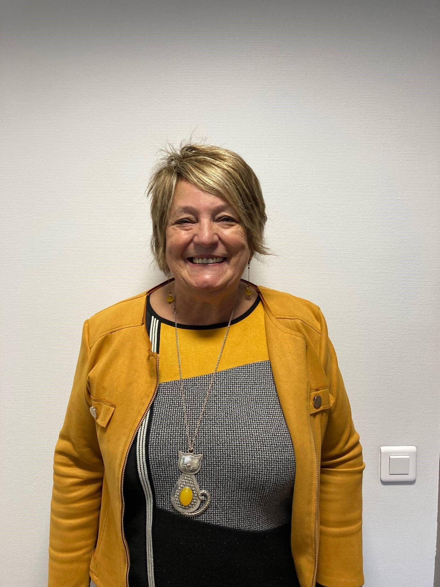Martine ESTEVES