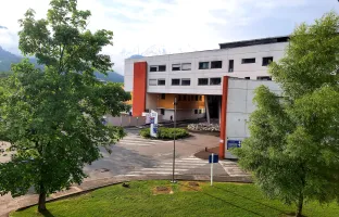 Accès aux urgences hospitalières régulé